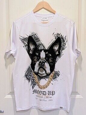 EUC Left Point M Super Soft Men's Rhinestone Dog Design Tee